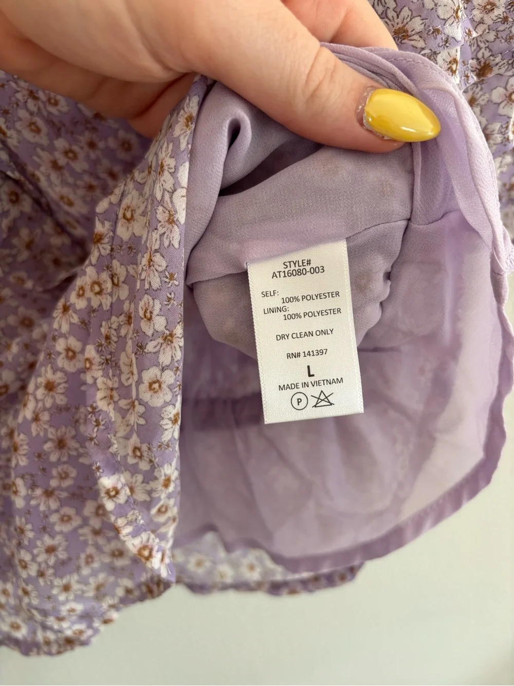 ASTR the label | Light Purple Floral Flowy Top